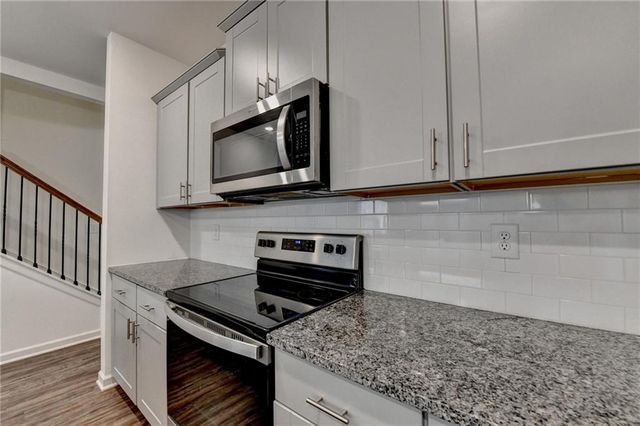 1049 Collections Drive, Lawrenceville, GA 30043