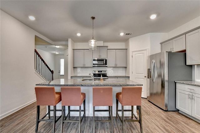 1049 Collections Drive, Lawrenceville, GA 30043