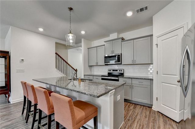 1049 Collections Drive, Lawrenceville, GA 30043