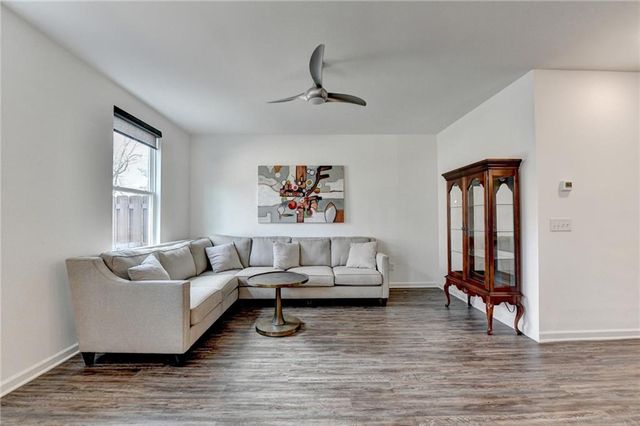 1049 Collections Drive, Lawrenceville, GA 30043