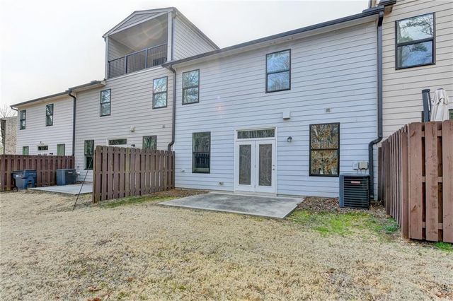 1049 Collections Drive, Lawrenceville, GA 30043