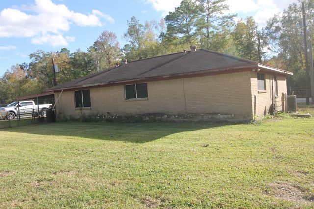 415 County Road 105, Devers, TX 77538