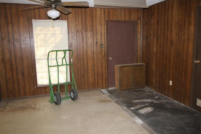 415 County Road 105, Devers, TX 77538