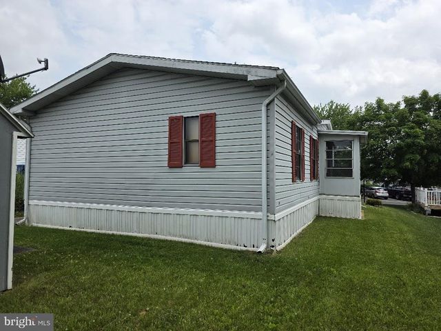 49 MEADOW RUN PL, Harrisburg, PA 17112