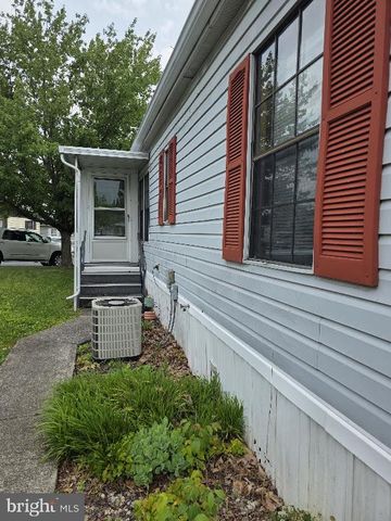 49 MEADOW RUN PL, Harrisburg, PA 17112