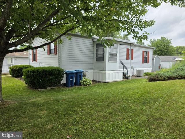 49 MEADOW RUN PL, Harrisburg, PA 17112