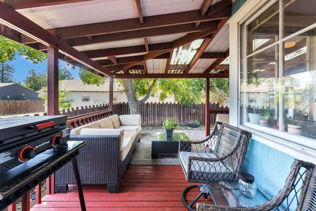 3923 N Whitehouse St, Spokane, WA 99205