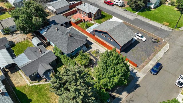 3923 N Whitehouse St, Spokane, WA 99205