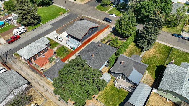 3923 N Whitehouse St, Spokane, WA 99205