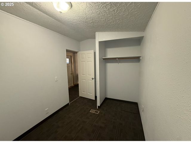 74866 Doan Rd 82, Rainier, OR 97048