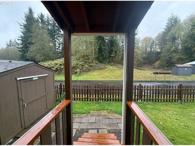 74866 Doan Rd 82, Rainier, OR 97048