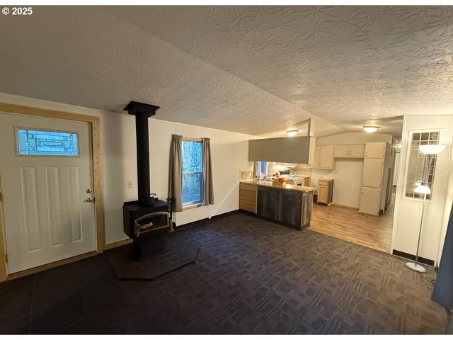 74866 Doan Rd 82, Rainier, OR 97048