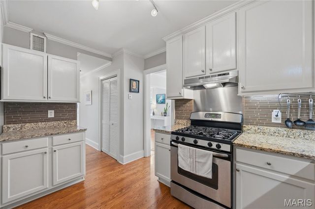 4500 McPherson Avenue 1E, St Louis, MO 63108