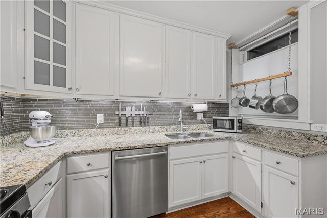 4500 McPherson Avenue 1E, St Louis, MO 63108