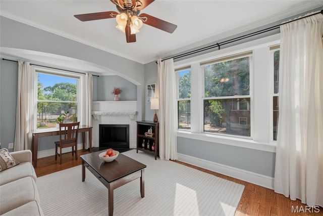 4500 McPherson Avenue 1E, St Louis, MO 63108