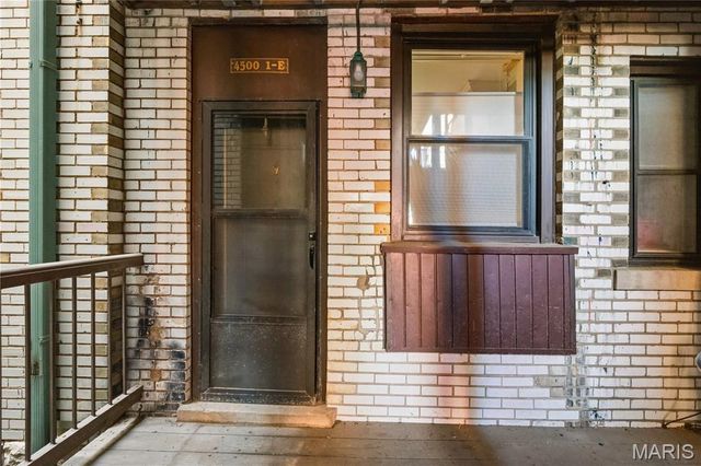4500 McPherson Avenue 1E, St Louis, MO 63108