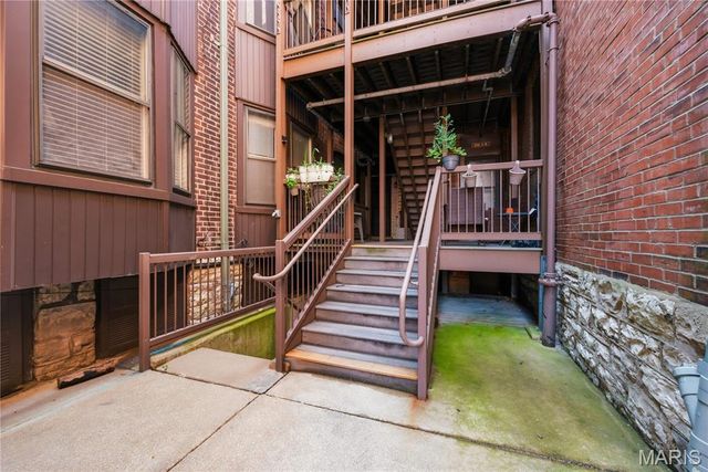 4500 McPherson Avenue 1E, St Louis, MO 63108