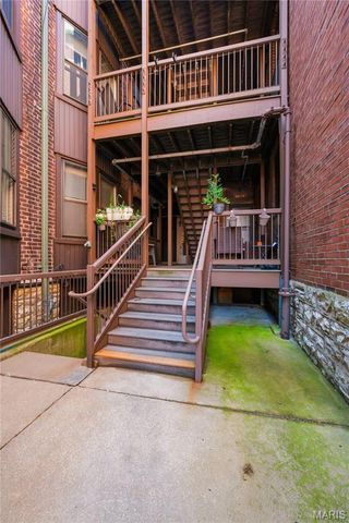 4500 McPherson Avenue 1E, St Louis, MO 63108