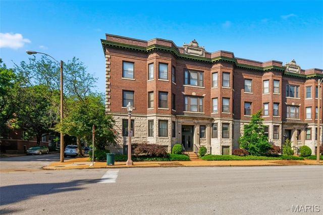 4500 McPherson Avenue 1E, St Louis, MO 63108