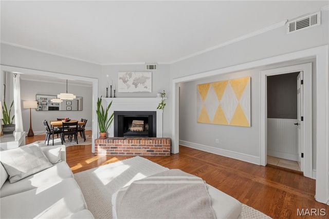 4500 McPherson Avenue 1E, St Louis, MO 63108