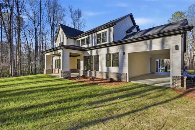 4988 Hidden Branch Drive, Sugar Hill, GA 30518