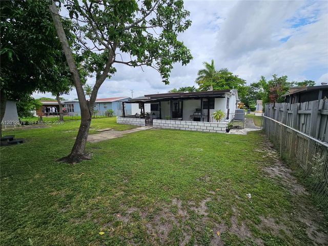 7470 Polk Street, Hollywood, FL 33024