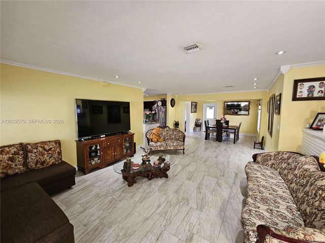 7470 Polk Street, Hollywood, FL 33024