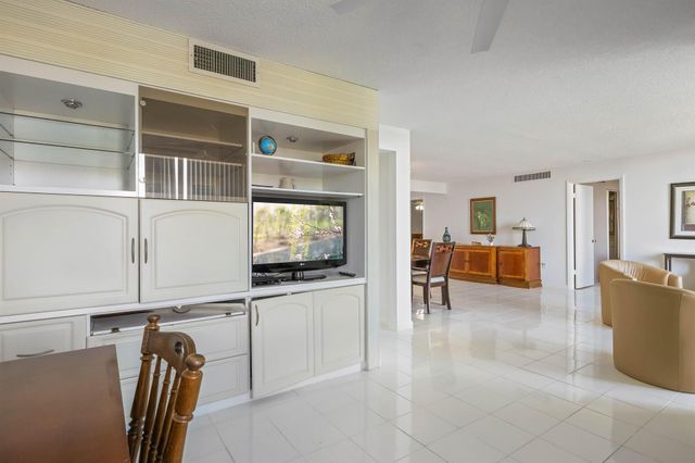 4838 Esedra Court 203, Lake Worth, FL 33467