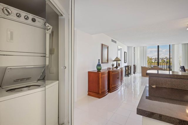 4838 Esedra Court 203, Lake Worth, FL 33467