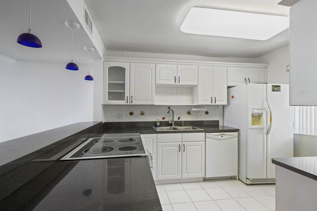 4838 Esedra Court 203, Lake Worth, FL 33467