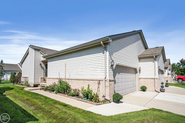 53261 Butternut Street, Chesterfield Twp, MI 48051