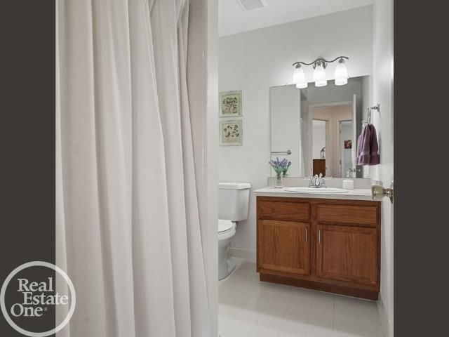 53261 Butternut Street, Chesterfield Twp, MI 48051