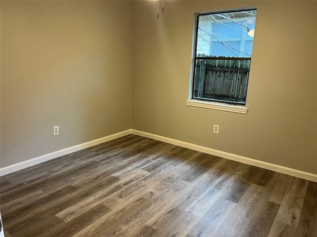 109 Ray Street Unit A, B, Arlington, TX 76010