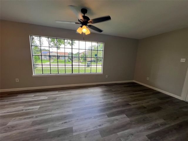 109 Ray Street Unit A, B, Arlington, TX 76010