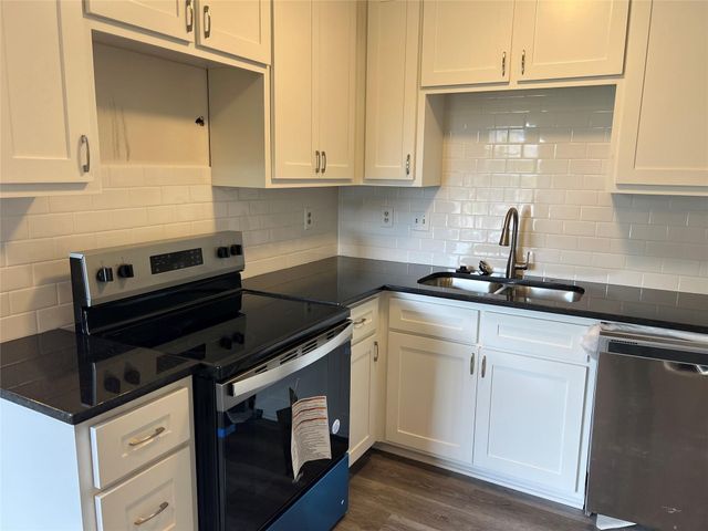 109 Ray Street Unit A, B, Arlington, TX 76010