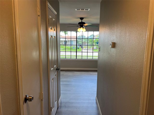 109 Ray Street Unit A, B, Arlington, TX 76010