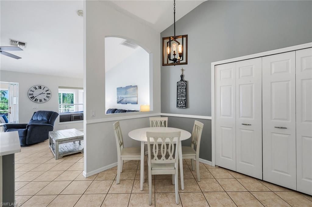Image 12 of property listing at 615 SW 39th TER, Cape Coral, FL 33914