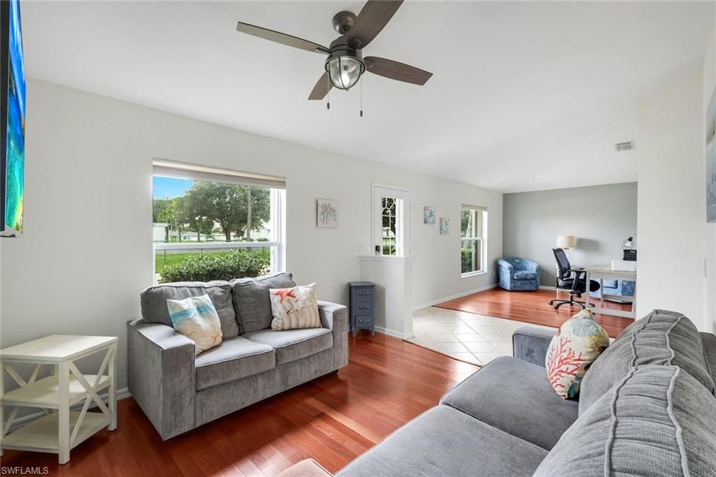 Image 14 of property listing at 615 SW 39th TER, Cape Coral, FL 33914