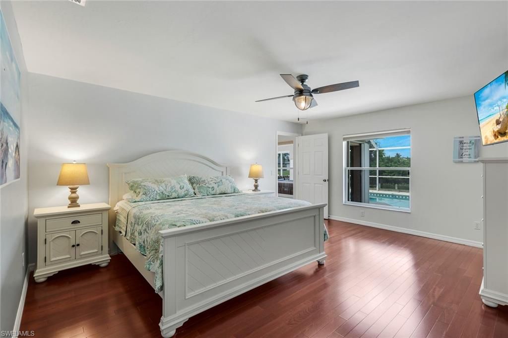 Image 16 of property listing at 615 SW 39th TER, Cape Coral, FL 33914