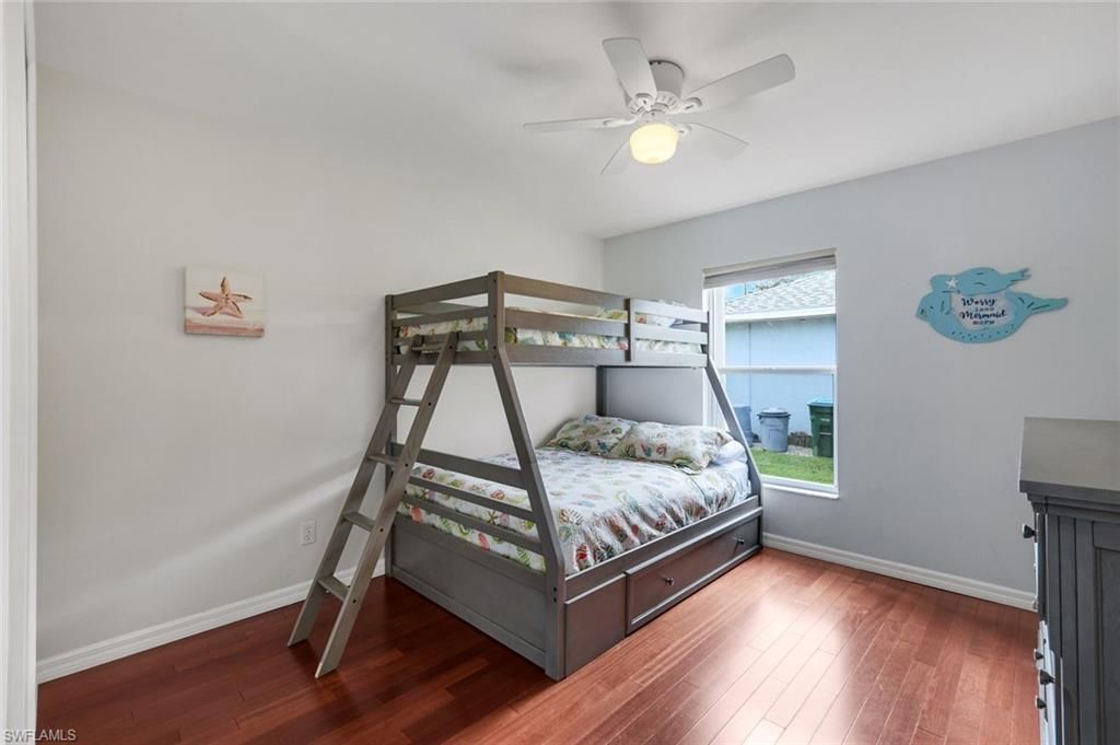 Image 21 of property listing at 615 SW 39th TER, Cape Coral, FL 33914