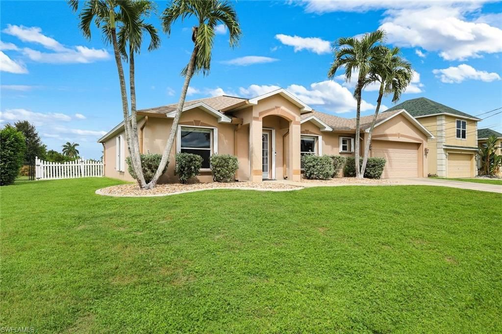 Image 42 of property listing at 615 SW 39th TER, Cape Coral, FL 33914