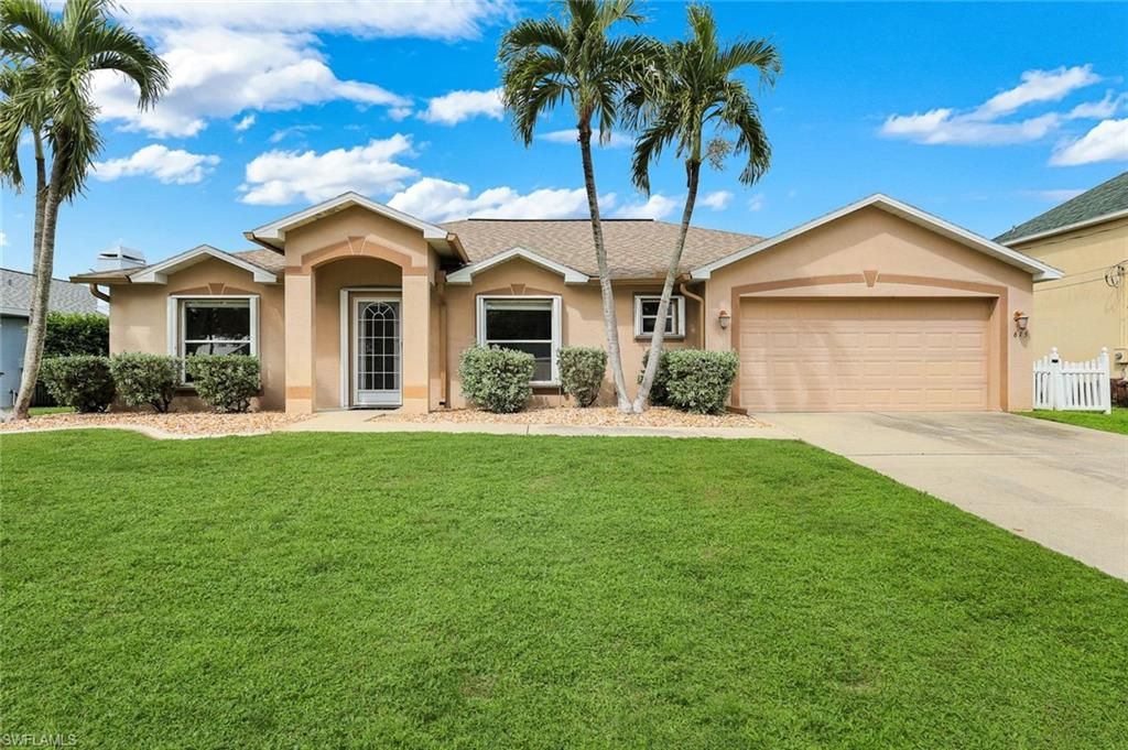 Image 44 of property listing at 615 SW 39th TER, Cape Coral, FL 33914