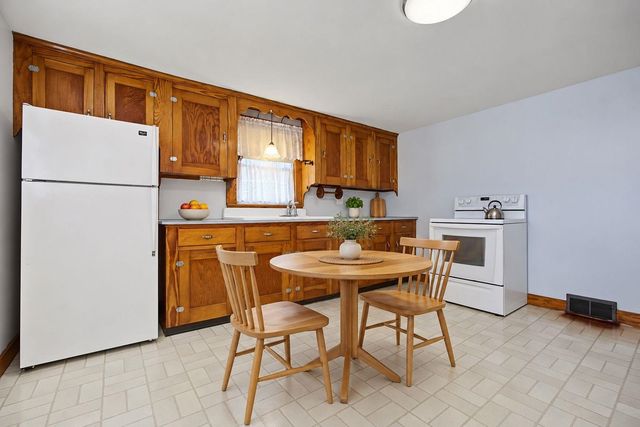 68 Burke Street, Nashua, NH 03060