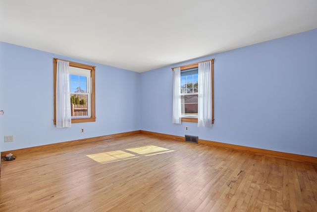 68 Burke Street, Nashua, NH 03060