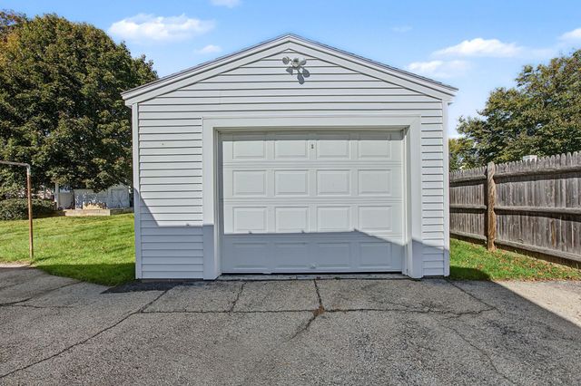 68 Burke Street, Nashua, NH 03060