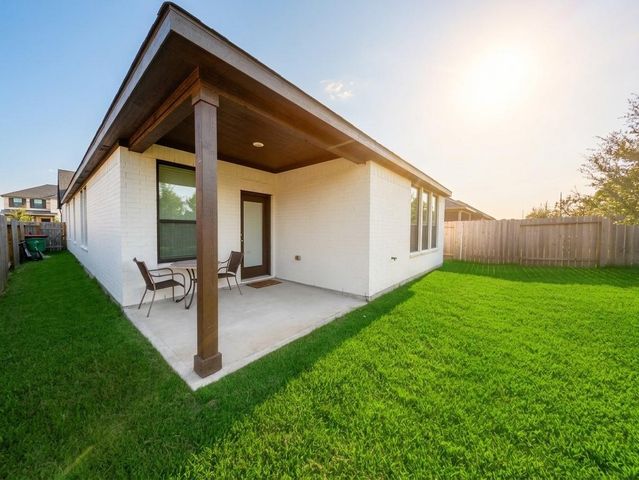 18122 Sonresa Way, Tomball, TX 77377