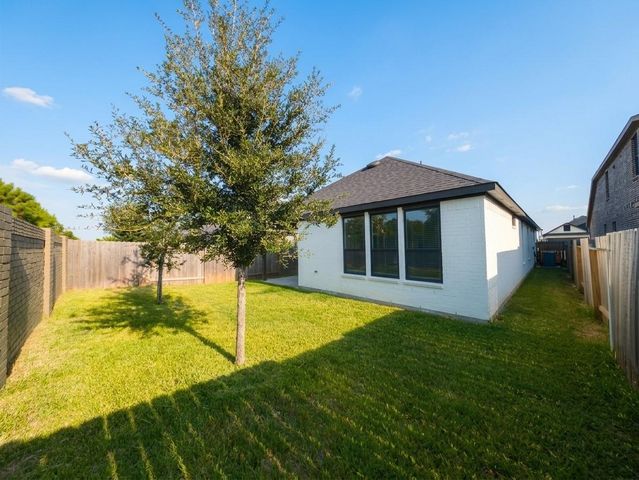 18122 Sonresa Way, Tomball, TX 77377