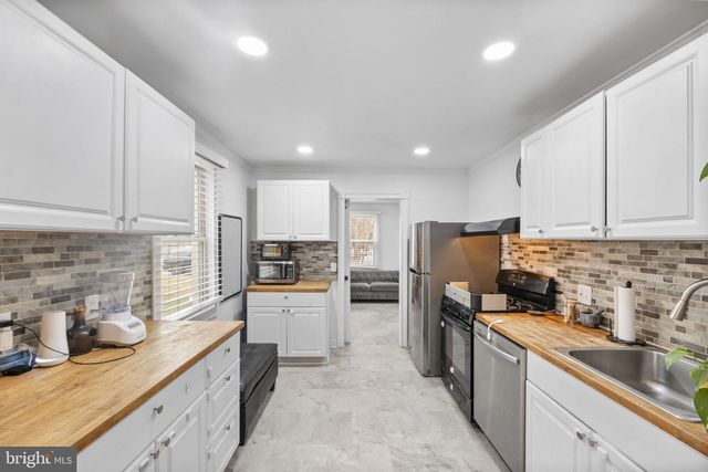 310 TOWNSEND AVE, Baltimore, MD 21225