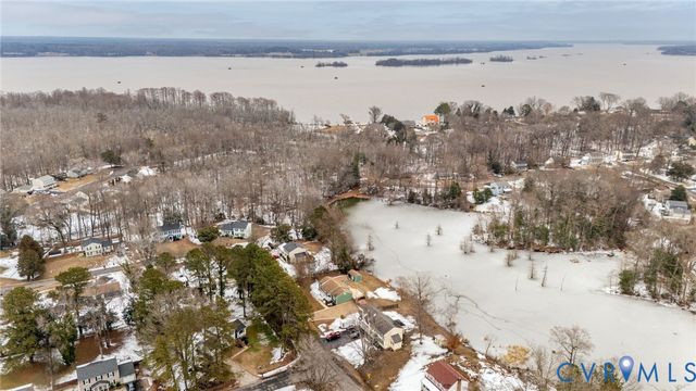 1108 Butternut Dr, Prince George, VA 23860