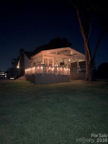 13131 Mccord Road, Huntersville, NC 28078